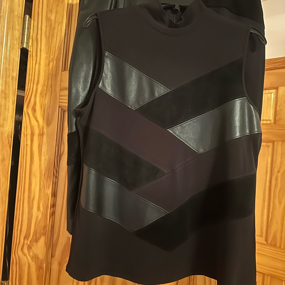 In Very Good Condition And Very Good - image 5